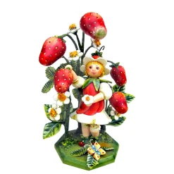 Kindertraum Children's Dreams Collection|Strawberry Girl, Annual Figurine 2011